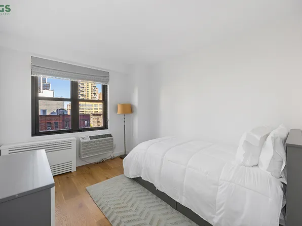 175 West 95th Street image 7 of 10