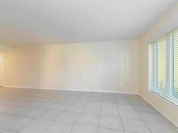 3rd image of 1840 Bald Eagle Dr #405A