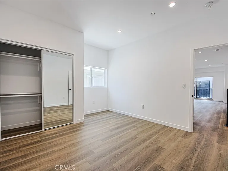 5235 Satsuma Ave — Photo 25