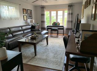 393 Broadmoor Ave FLOOR 1, Pittsburgh, PA 15228