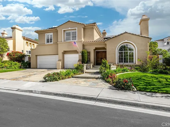 5722 Glen Oaks Dr, La Verne, CA 91750