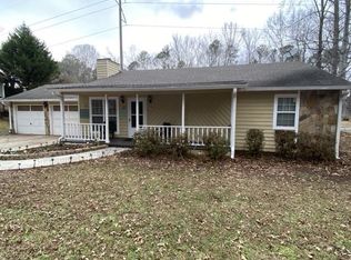 2760 Mountbery Dr, Snellville, GA 30039