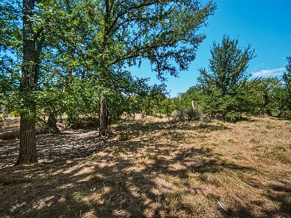 3rd image of Tucker Rd