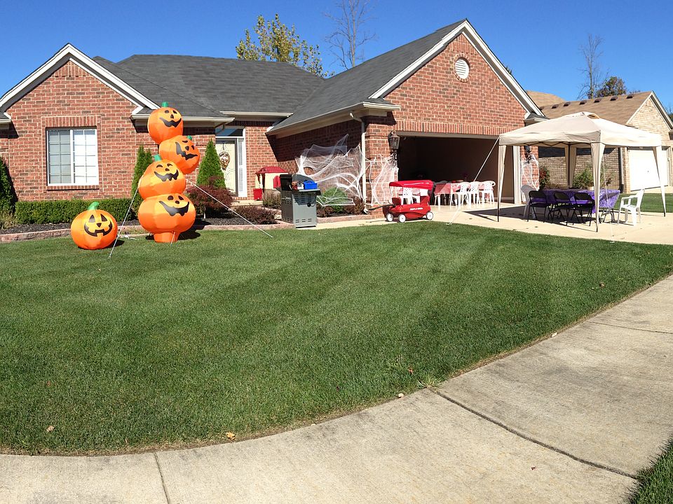 1st image of 18933 Boysenberry Dr