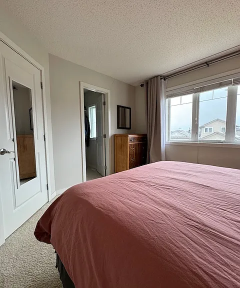 135 Ashworth Cres — Photo 11