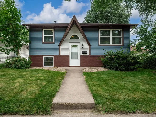 711 Quincy St NE, Minneapolis, MN 55413