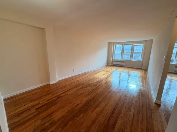 139-81 35th Avenue image 1 of 13