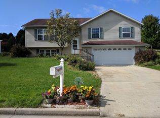 116 Joyce Dr, Lodi, WI 53555