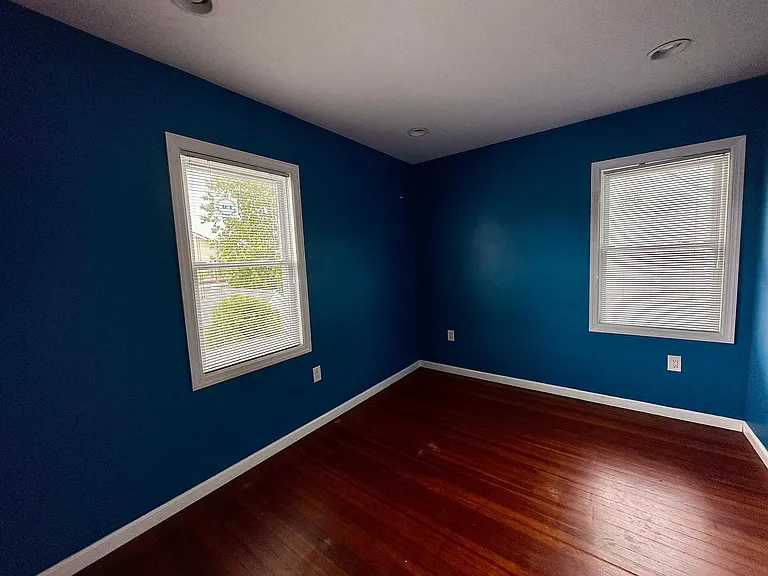 57 Willoughby Ave — Photo 16