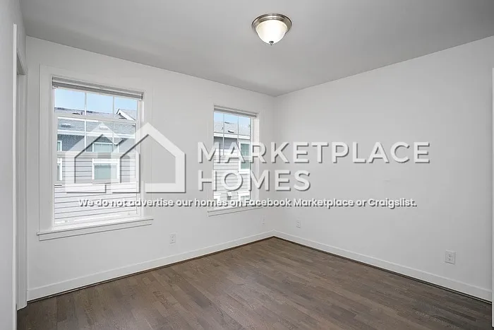 23942 SE 45th Pl — Photo 17