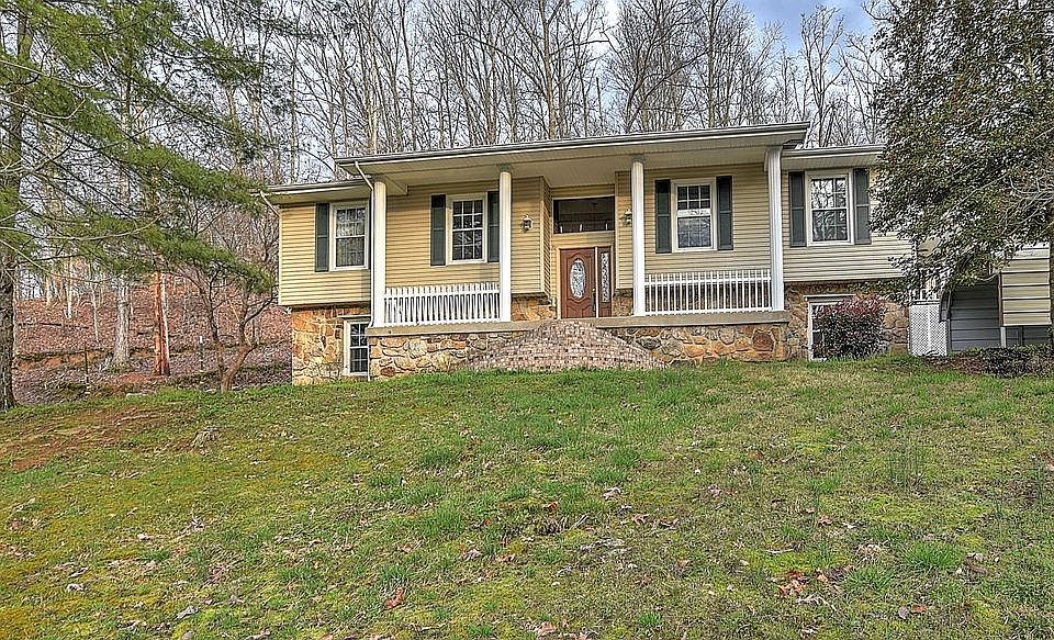1st image of 175 Harmony Dr