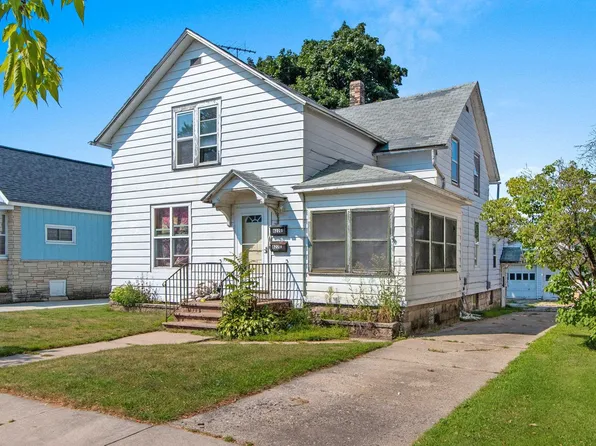 622 Main St, Pound, WI 54143