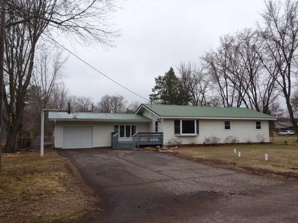 5390 103rd St, Chippewa Falls, WI 54729