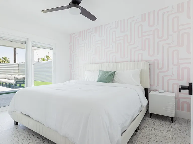 390 W Palm Vista Dr — Photo 27