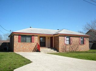 408 Shady Oaks Cir, Shady Shores, TX 76208