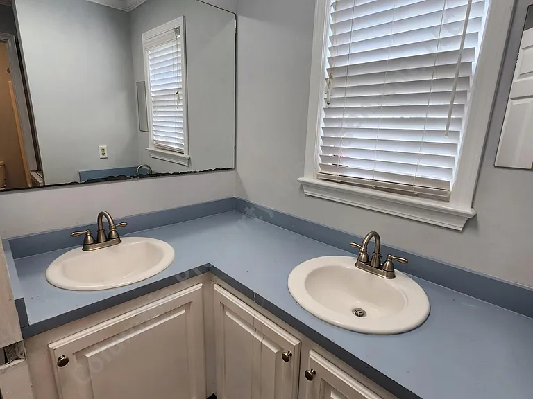 1227 Barnwell St #2 — Photo 13