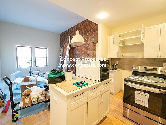 4th image of 9 Sewall Ave #1311
