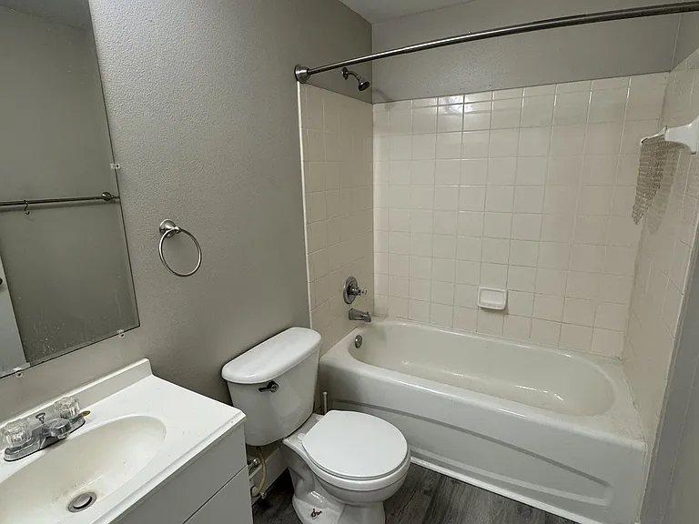 10825 Windsor Walk Dr #1-3-201 — Photo 7
