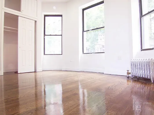 Rented by Hecht Group | media 1