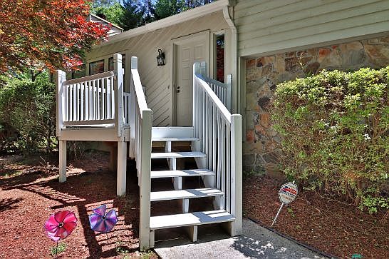 4th image of 4322 Cedar Pointe Dr