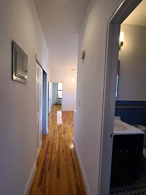 Rented by Point NYC | media 34