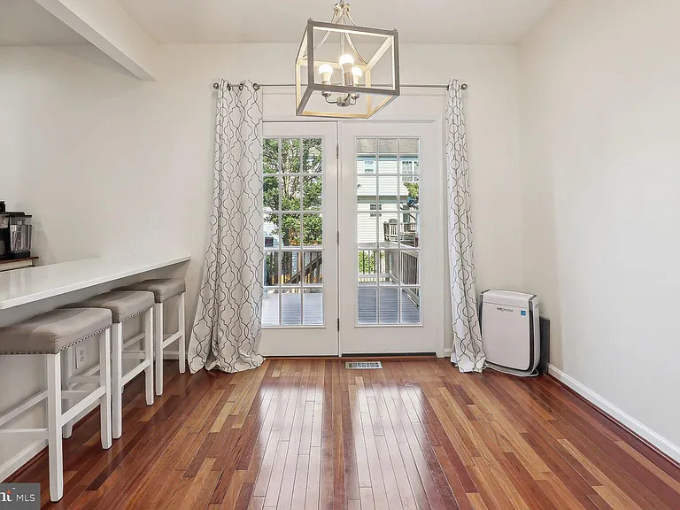 26119 Lands End Dr — Photo 4