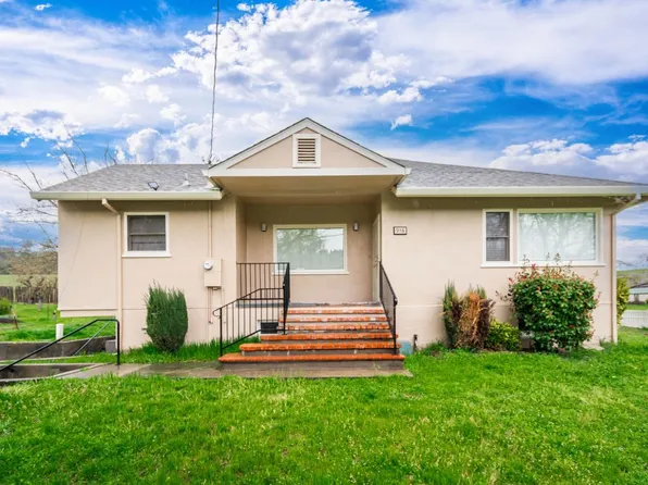 916 N Main St, Jackson, CA 95642