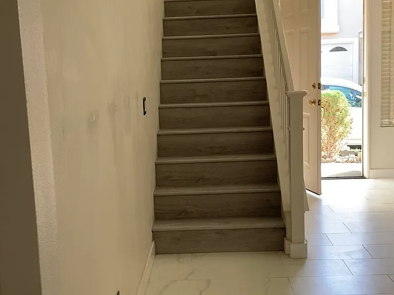 292 S Linhaven Cir — Photo 2