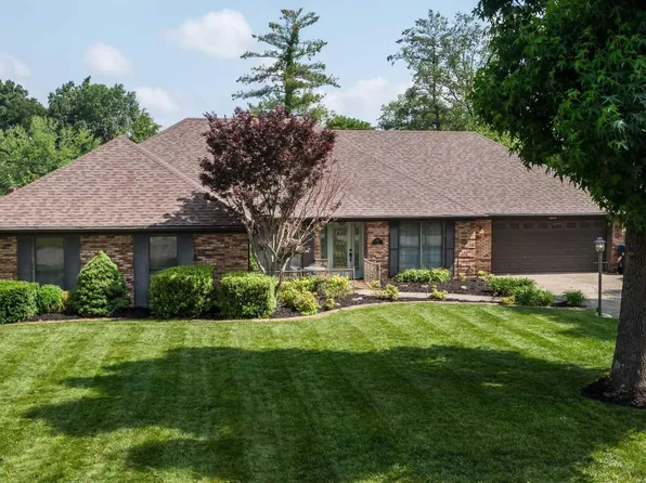 1814 Testa Dr, Marion, IL 62959