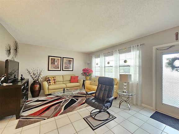 5th image of 4034 Newport H #4034