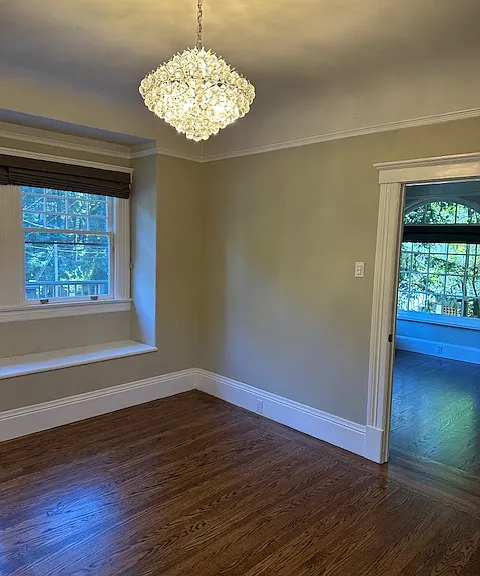 220 Throckmorton Ave — Photo 10