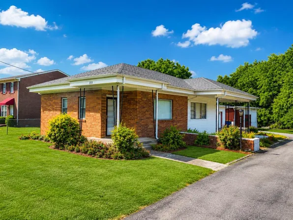555 Lost Woods Ave #B, Bowling Green, KY 42101