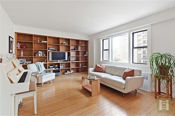 1st image of 100 W 93rd St APT 7B
