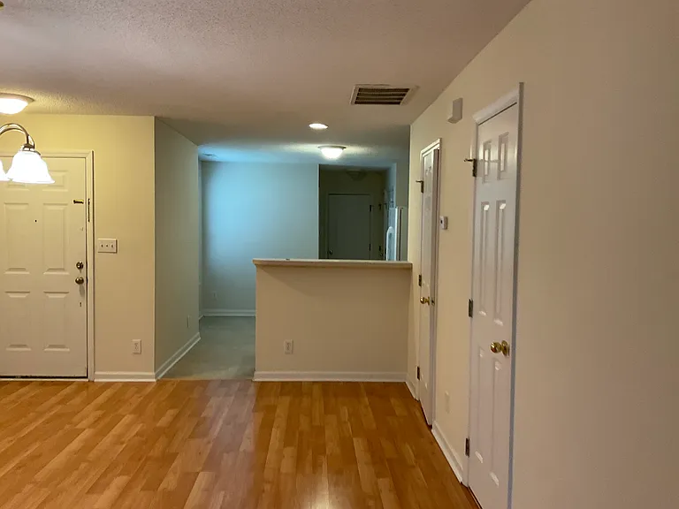 107 Higher Learning Dr — Photo 6