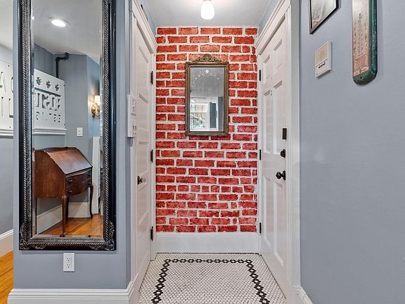 5th image of 51 Revere St APT 1