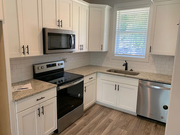 868 Twin Forks Ave #3 — Photo 8