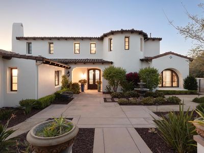8136 Entrada De Luz E, San Diego, CA, 92127