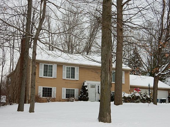 2nd image of 1089 Brookpoint Dr