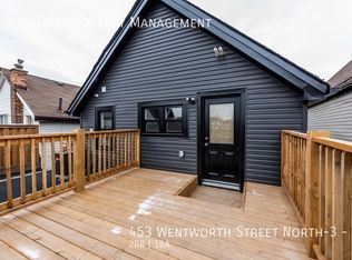 453 Wentworth St N #3, Hamilton, ON L8L5W7