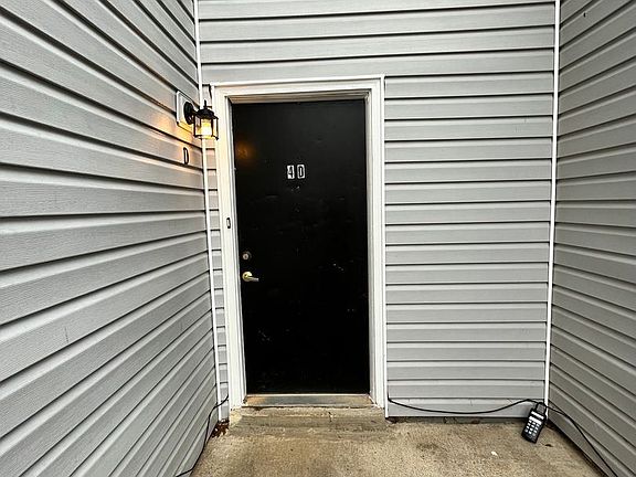 3rd image of 300 Neely Ave #4D