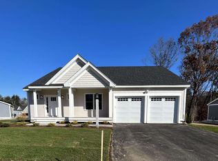 6 Rose Fountain Ln #34, Hampton, NH 03842