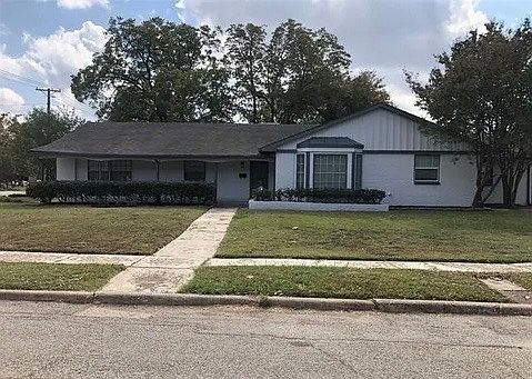 1st image of 11578 Cromwell Cir #2