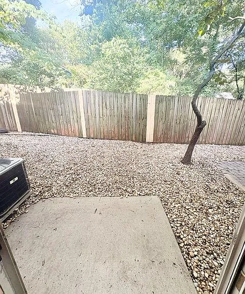 1073 Park Row N — Photo 13