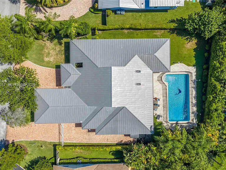 14601 Pompano Dr — Photo 40