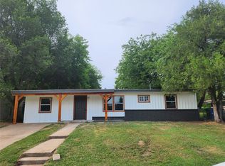 647 E 52nd St N, Tulsa, OK 74126