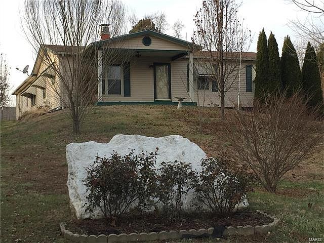 1st image of 112 W Lakeview Dr