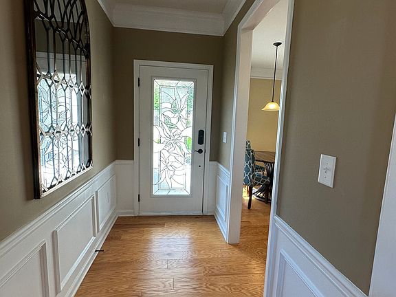 4th image of 214 Brunswick Dr