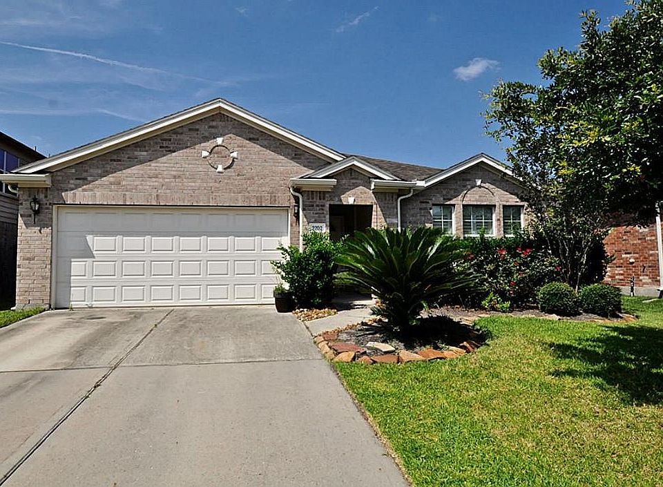 1st image of 2702 Woodspring Forest Dr