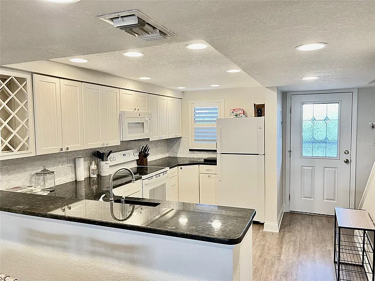 2100 N Peninsula Ave #2160 — Photo 11
