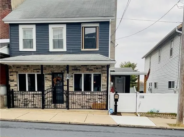 5 S 2nd St, Coplay, PA 18037